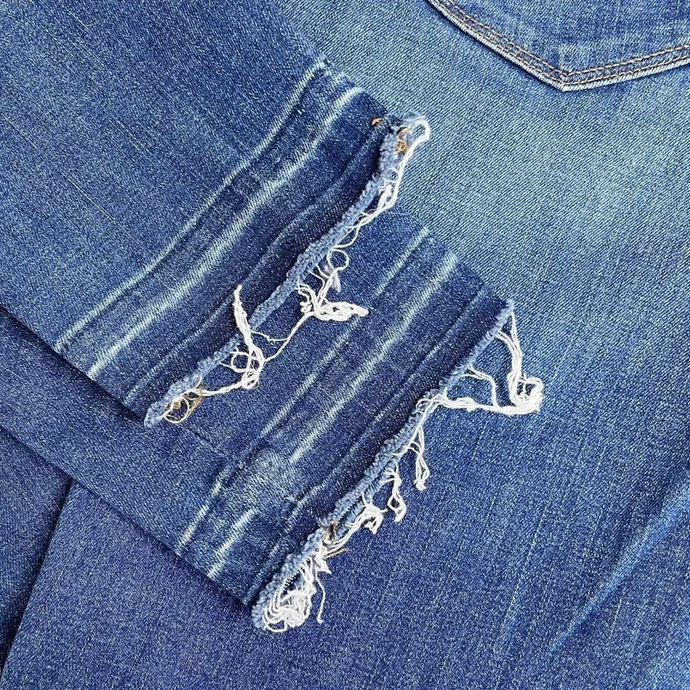 J Brand Blue Wave Capri Jeans Size 25 Med Dark Wash Raw Hems Stretch USA - Picture 8 of 8